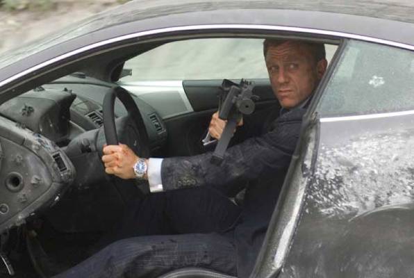James Bond položio vozački ispit