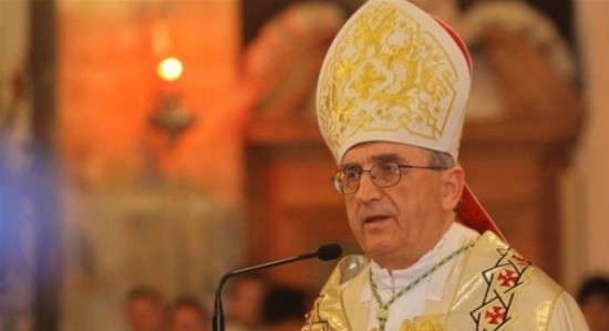 Zadarski nadbiskup Puljić: Bog se i ove godine rađa u srcima ucviljenih, poniženih i ožalošćenih