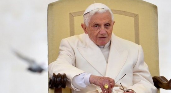 Šest stoljeća ovo nije zabilježeno: Papa podnio ostavku!