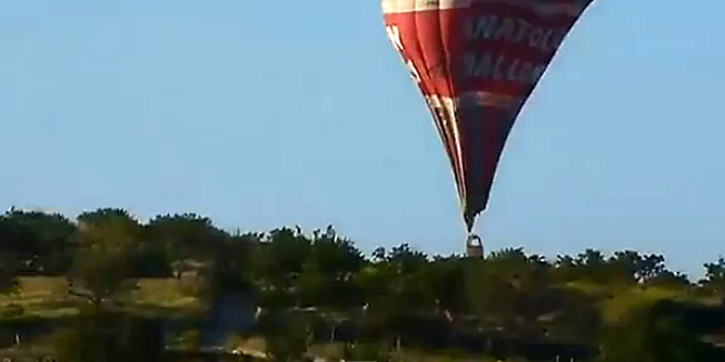 Kamera zabilježila stravičan trenutak pada balona: Turist iz Brazila poginuo, 24 osobe ozlijeđene!