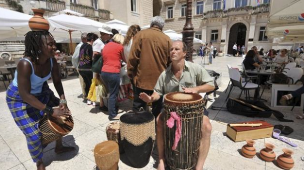 Zadrani pomažu izgradnju škole u Africi