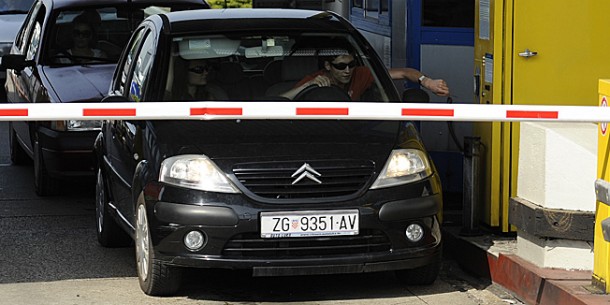 GDJE SU NESTALI TURISTI I GUŽVE NA AUTOCESTI Do pet posto manje vozila na autocestama do Splita i Rijeke nego u srpnju prošle godine