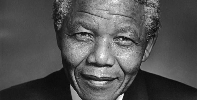 Nelson Mandela u bolnici proslavio 95. rođendan: “Zdravstveno stanje mu se popravlja”