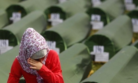 Sjećanje na žrtve Srebrenice: U Potočarima ukop 409 žrtava, među njima novorođenče i 44 maloljetna dječaka