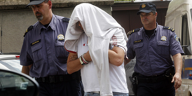 STIGLI PRVI EUROPSKI UHIDBENI NALOZI Policija dosad uhitila 24 od 28 lociranih osoba, ali Josipa Perkovića i još 18 neće