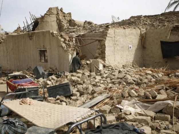 Broj žrtava u pakistanskom potresu narastao na 208: Spašavanje još uvijek traje