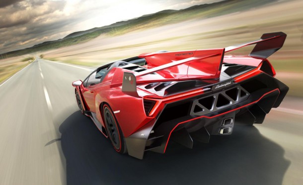 LAMBORGHINI VENENO ROADSTER Ekskluziva bez krova