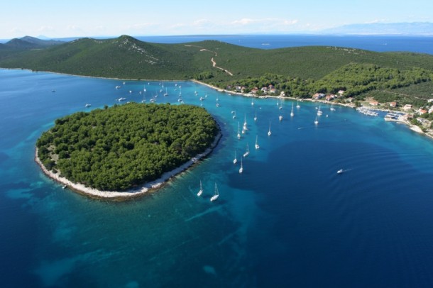 Štednja na otocima, brdskim i planinskim područjima