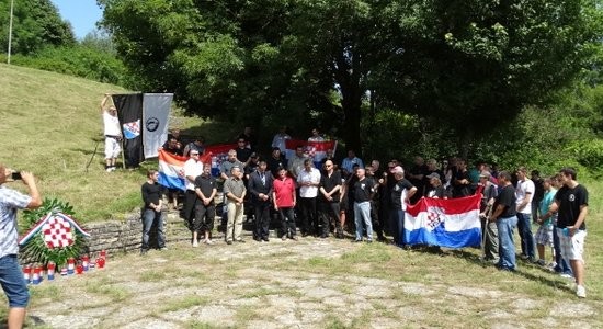 U Srbu se nije dogodio antifašistički ustanak već zločin