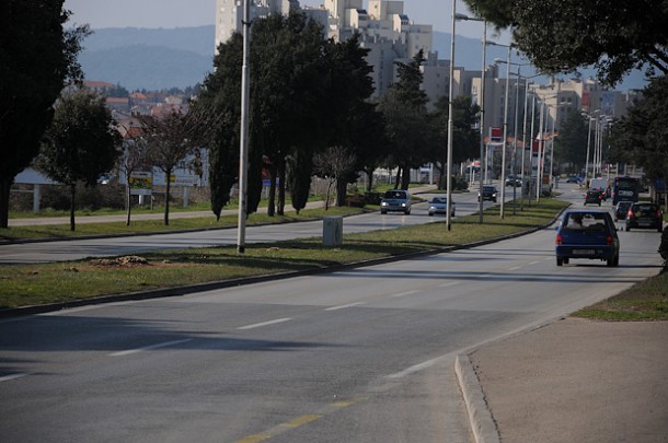 PRIJETNJA NOŽEM Opljačkao ljekarnu na Bulevaru