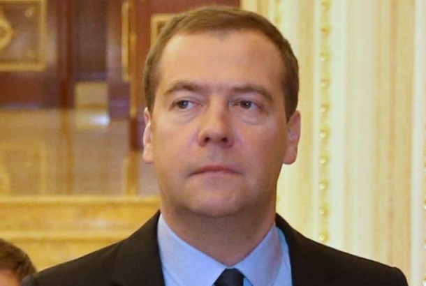 Medvedev: Na nove sankcije možda odgovorimo zabranom preleta zrakoplova iznad ruskog teritorija