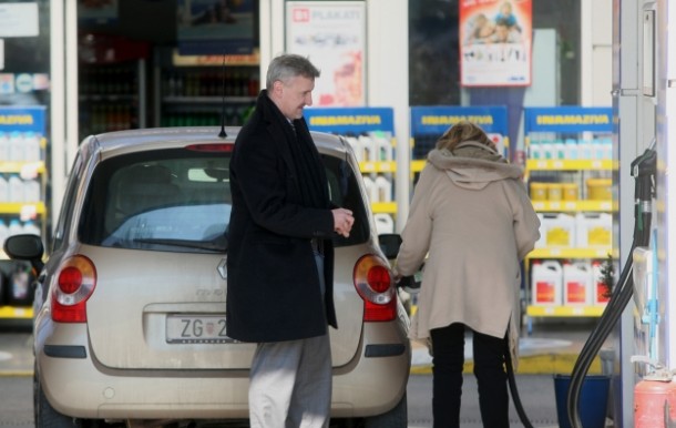 Nevjerojatan pad cijena goriva!