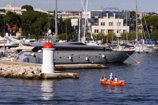 Tankerkomerc mora državi vratiti Marinu Zadar