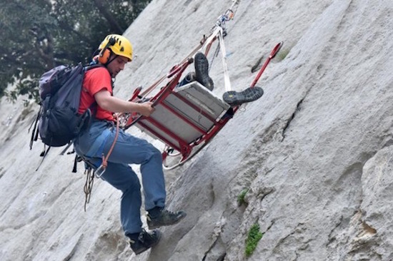 ODRONIO KAMEN U PAKLENICI Zadarski HGSS spasio 10-godišnjeg dječaka