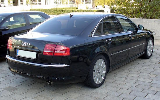 VRATI DUG ILI DAJ AUDI A8 Zbog iznude i prijetnje privedeni Ž.L. (54) i D.D. (38)