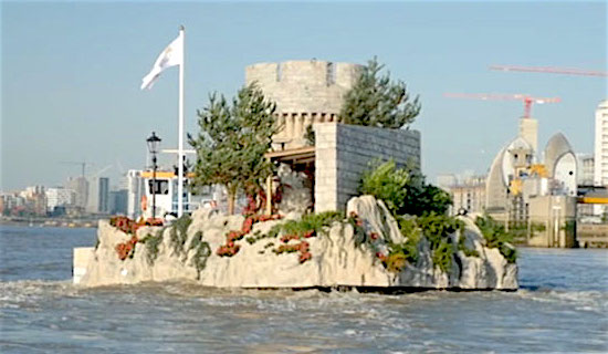 BRILJANTNA PROMOCIJA HRVATSKOG TURIZMA Nasred rijeke Temze u Londonu osvanuo mali hrvatski otok!