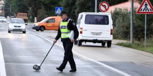 PROMETNA U NINU U sudaru ozljeđene 3 osobe