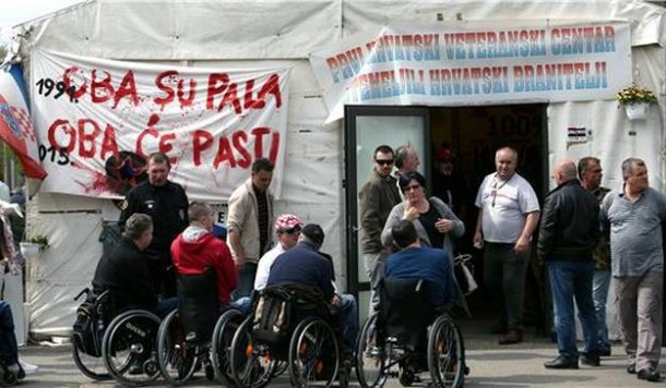 Šatoraši: Uklonit ćemo šator, ali ćemo ga postaviti na nekom drugom mjestu kao simbol