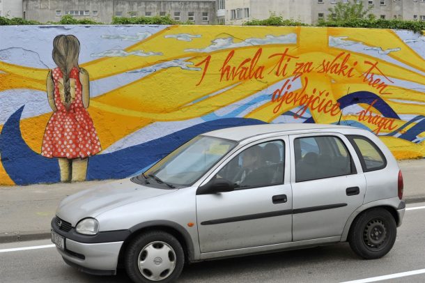 Zadar dobio ogroman mural nazvan “Djevojčice” širok više od 30 metara