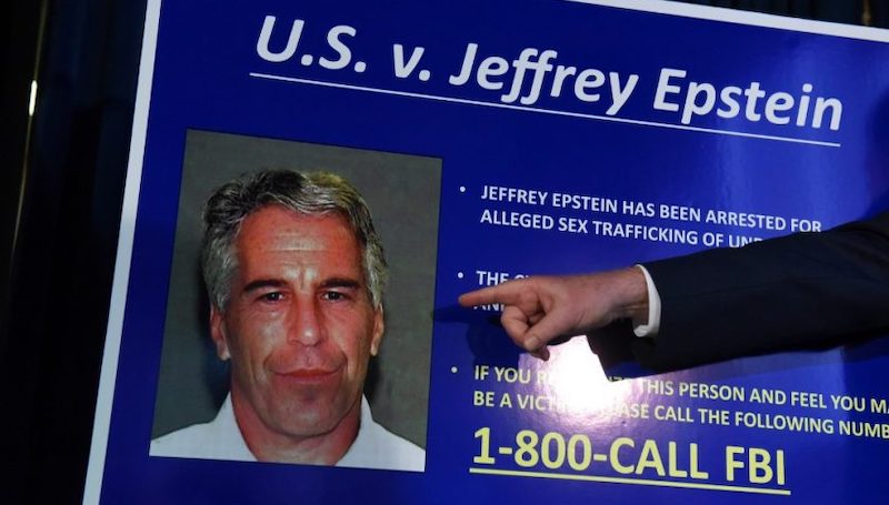Samoubojstvo američkog milijardera pedofila Epsteina otvorilo brojna pitanja; glavno, kako se to dogodilo?
