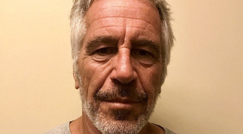 Stigli nalazi obdukcije milijardera pedofila Epsteina, slomljen mu je vrat