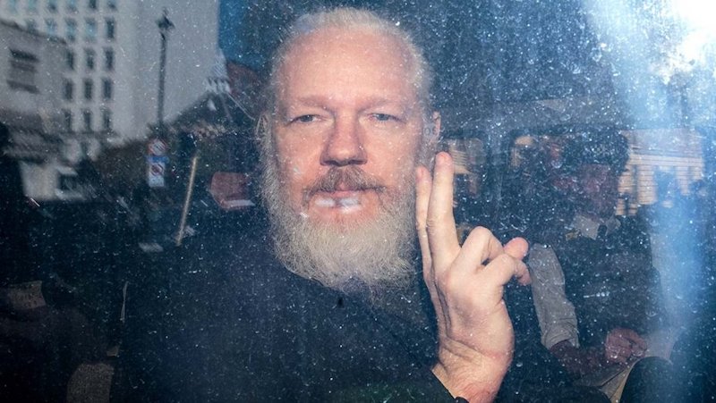 Assangea ipak neće optužiti za ‘lakše silovanje’, žele ga Ameri