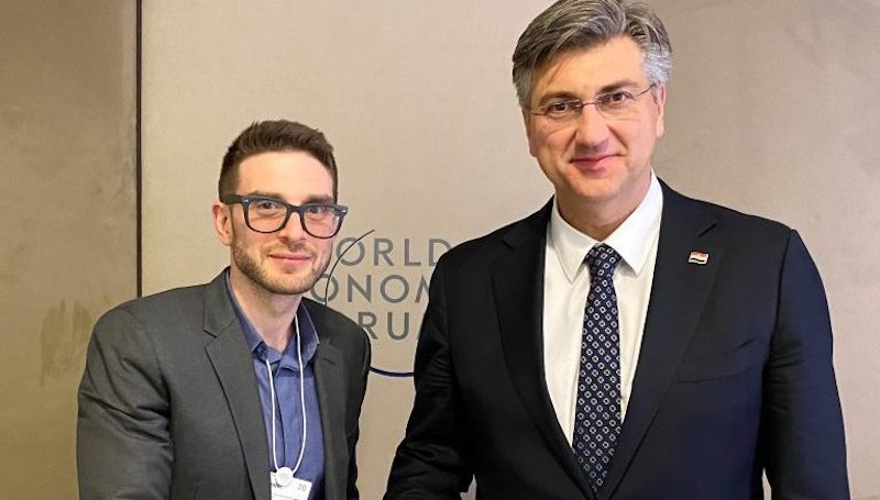 Plenković se u Davosu sastao sa Sorosevim sinom, želi da primimo sve migrante