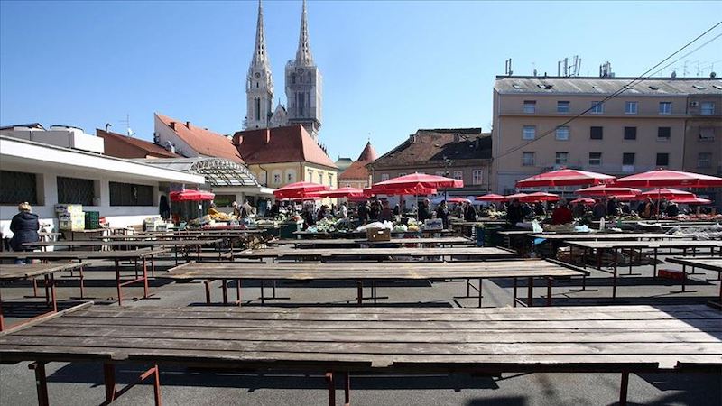 PRIJETI JOJ ZATVOR Žena zaražena koronom hodala po Zagrebu pa lagala policajcima
