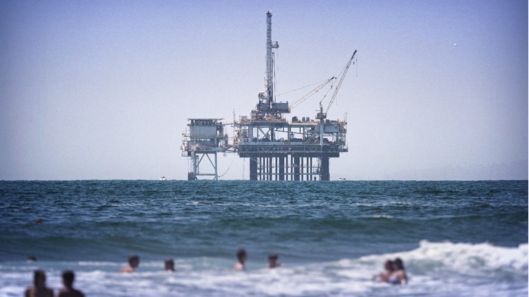 Pale cijene nafte, srušila ih obnova proizvodnje u Meksičkom zaljevu